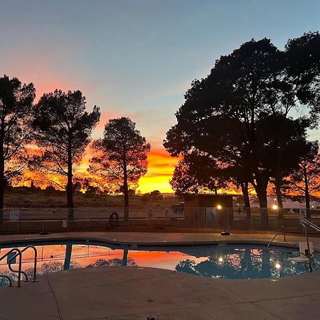 Quality Inn View Of Lake Powell - עמוד מראה חיצוני תמונה