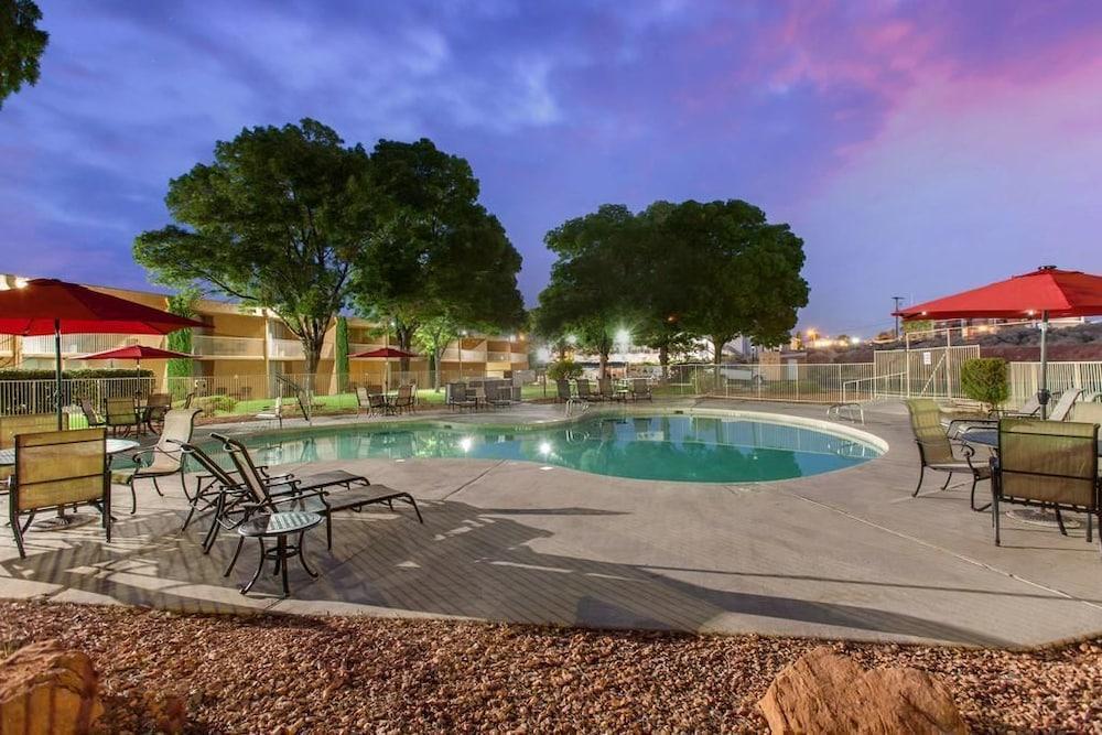 Quality Inn View Of Lake Powell - עמוד מראה חיצוני תמונה